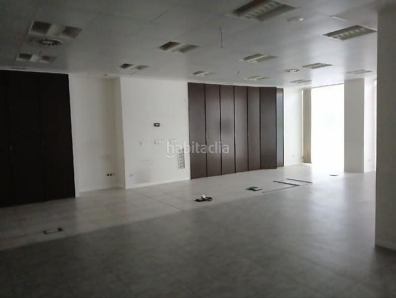 Foto 57b99d91-a415-4082-9278-c3b1af0e41e4. Local comercial a Cascajos - Piqueras Logroño