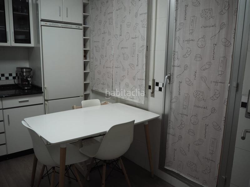 Foto 4a0d3743-ed3f-4413-bd58-dec522a545de. Pis amb calefacció aparcament a San Adrián Logroño