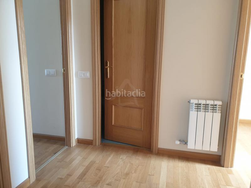 Foto 227e669e-fd89-4586-87dc-70d59cef11bd. Piso , se encuentra este espectacular piso a estrenar en venta que te está esperando para que lo descubras. con una distribució en Viana