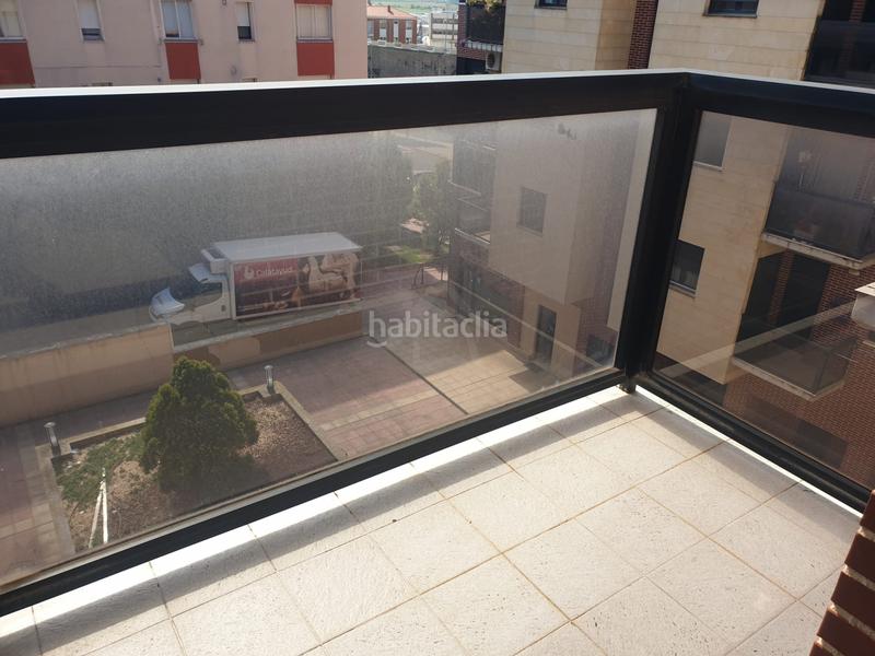 Foto 7e018fa2-b7cd-4d9a-a1e0-02e243f03b2e. Piso , se encuentra este espectacular piso a estrenar en venta que te está esperando para que lo descubras. con una distribució en Viana