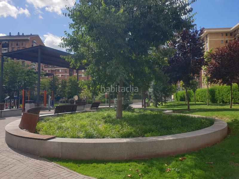 Foto 9029d0f3-9380-4542-b0b4-2bafe60be369. Pis amb calefacció aparcament piscina a Cascajos - Piqueras Logroño