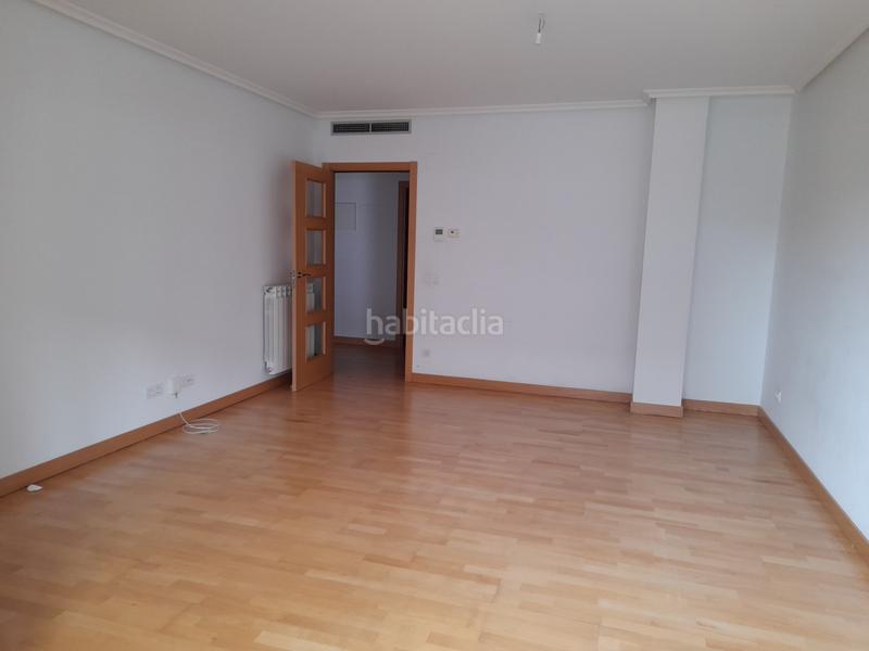 Foto bb655c48-ca38-417e-a944-81122bd8ad66. Appartement avec chauffage parking piscine dans La Cava - Fardachón Logroño