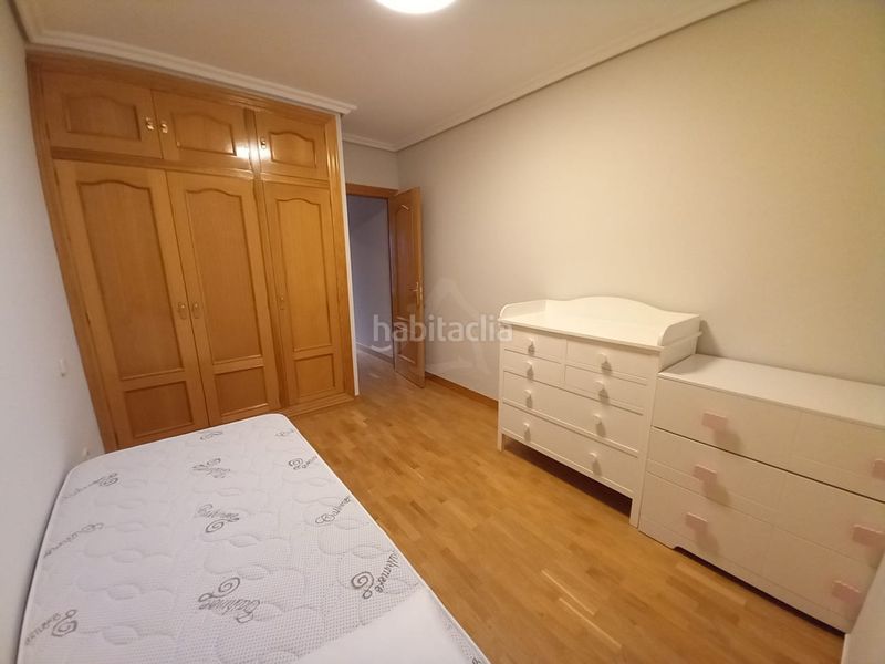 Foto b2f4d43a-b5e8-4614-a9fc-b7045ddc7bab. Lloguer pis amb calefacció a Gran Via Logroño