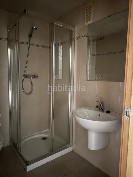 Foto 8a2fd651-770d-48e5-a973-2864168f280a. Piso presentamos una oportunidad espectacular para adquirir un piso en venta en la hermosa ciudad , situado en la atractiva z en Logroño