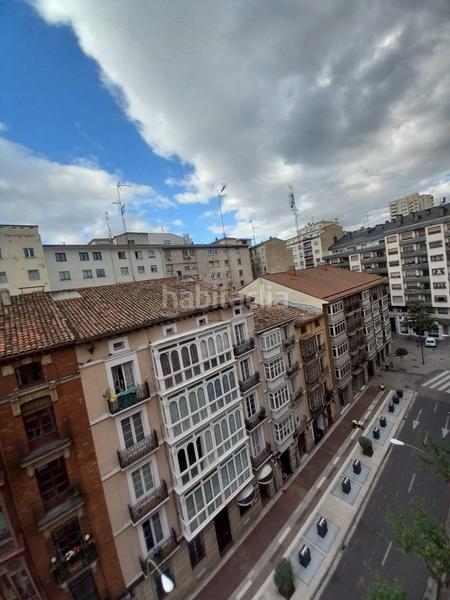 Foto 5519db47-9d8d-4968-b7ef-e6184f522900. Appartamento con riscaldamento parcheggio in Gran Via Logroño