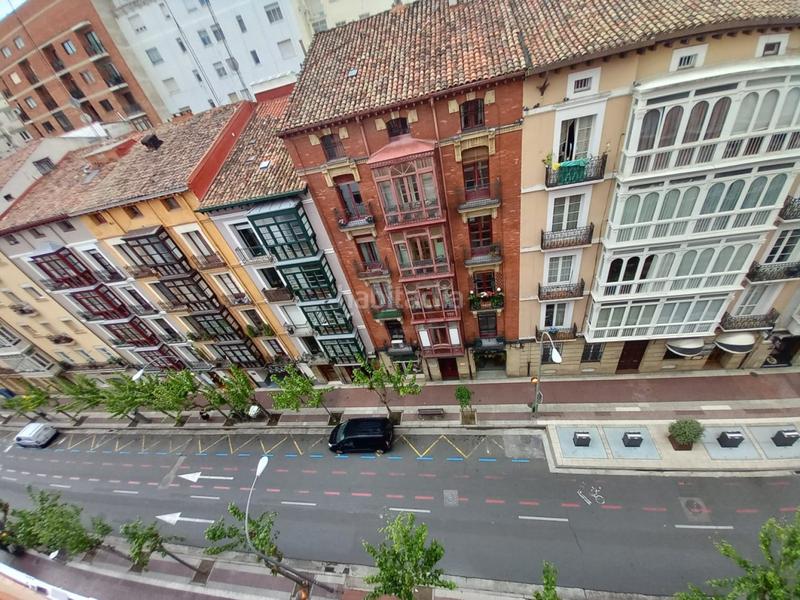 Foto f7174a5a-e985-4149-8cec-870fb14901eb. Appartamento con riscaldamento parcheggio in Gran Via Logroño