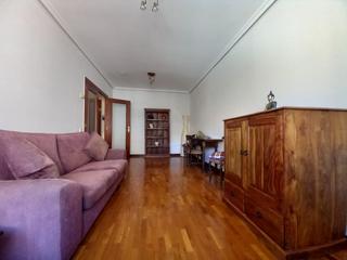 Appartement  Logroño - cl labradores. Exclusiva en unirioja  descubra su nuevo hogar en pleno corazón