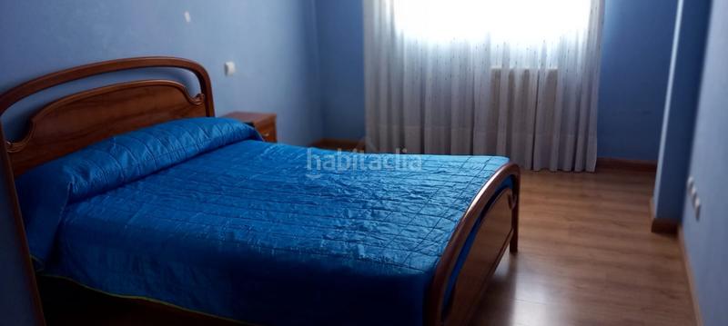 Foto 0f446231-4974-487b-b0e0-8ba3c55ba29e. Piso exclusiva!! compra piso y vive en un residencial con piscina. tienes 3 habitaciones, salón, cocina y dos baños. toda en Lardero