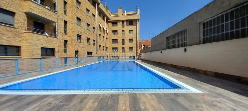 Foto 3fb2eb31-60e6-4d56-b659-800f5b91abc5. Piso exclusiva!! compra piso y vive en un residencial con piscina. tienes 3 habitaciones, salón, cocina y dos baños. toda en Lardero