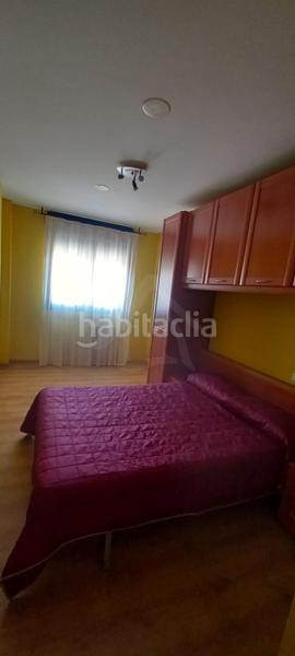 Foto 50739752-25e4-46aa-af69-be238e2986d9. Piso exclusiva!! compra piso y vive en un residencial con piscina. tienes 3 habitaciones, salón, cocina y dos baños. toda en Lardero