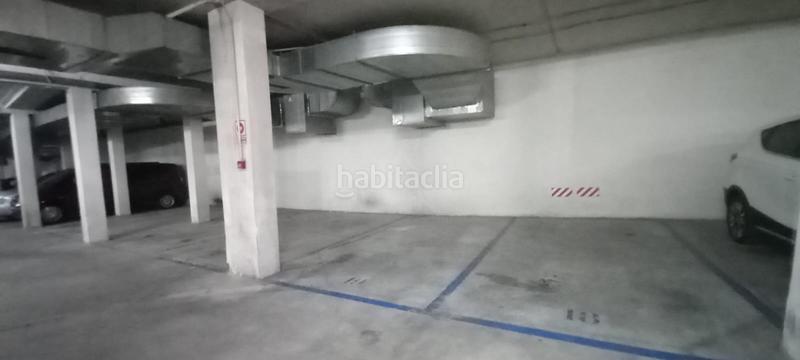 Foto 6e87ef6a-42eb-4ddb-9d98-30f5cc0d4f21. Piso exclusiva!! compra piso y vive en un residencial con piscina. tienes 3 habitaciones, salón, cocina y dos baños. toda en Lardero