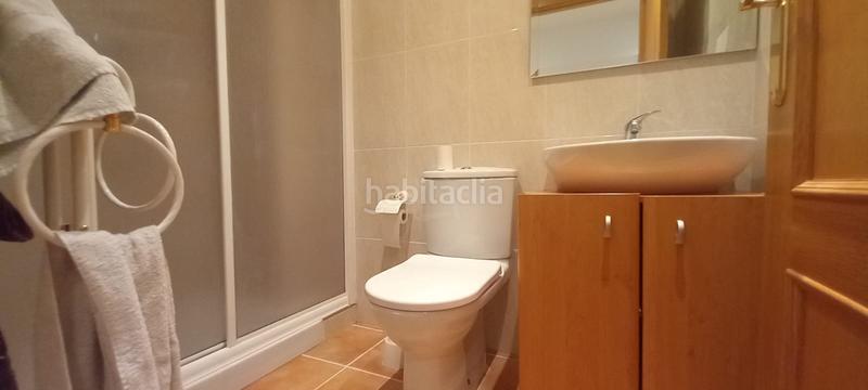 Foto 8c630292-22d9-476e-8930-b689e31b16fa. Piso exclusiva!! compra piso y vive en un residencial con piscina. tienes 3 habitaciones, salón, cocina y dos baños. toda en Lardero