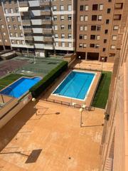 Lloguer Pis a Cascajos - Piqueras. 3 dormitorios y 2 baños en la zona de cascajos.