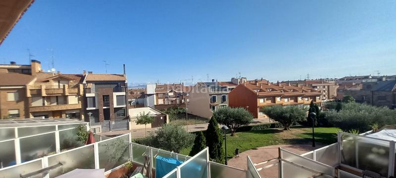 Foto 4b6874f1-43cd-4eef-b614-b76cd7084c0f. Casa adossada amb calefacció aparcament a Lardero