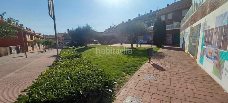 Foto 5e11d774-797d-4681-9161-1585ee35b087. Casa adossada amb calefacció aparcament a Lardero