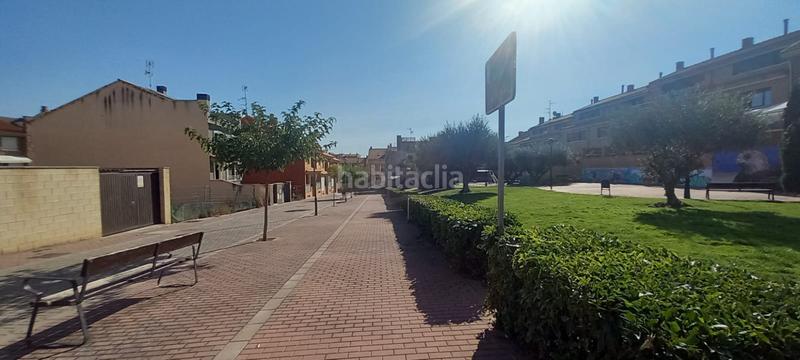 Foto 91e7e127-48f5-4ff2-9575-5b0ef14d79c3. Casa adossada amb calefacció aparcament a Lardero