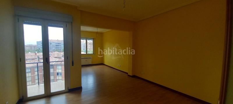 Foto baefa7b6-ab38-4025-8572-aaff43fa03f2. Appartement avec chauffage parking dans Juzgados Logroño
