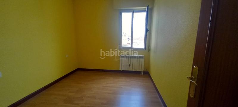 Foto f7cfe98a-3794-49c8-9539-bc9bc09ccf93. Appartement avec chauffage parking dans Juzgados Logroño