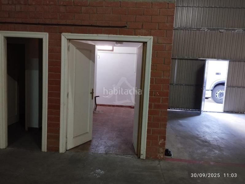 Foto 62277bf0-e4ed-480b-b088-d2362775373a. Miete fabrikhalle in Oyón / Oion