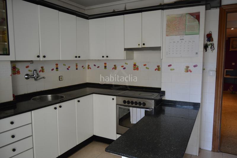 Foto 5dfe857c-8c32-46a3-8931-b6e741babab2. Pis amb calefacció aparcament a Residencia Logroño