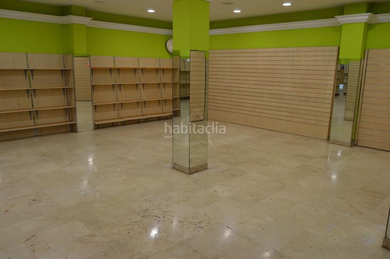 Foto b3727e55-41cb-4176-a830-93e34d60a44b. Location local commercial dans Gran Via Logroño