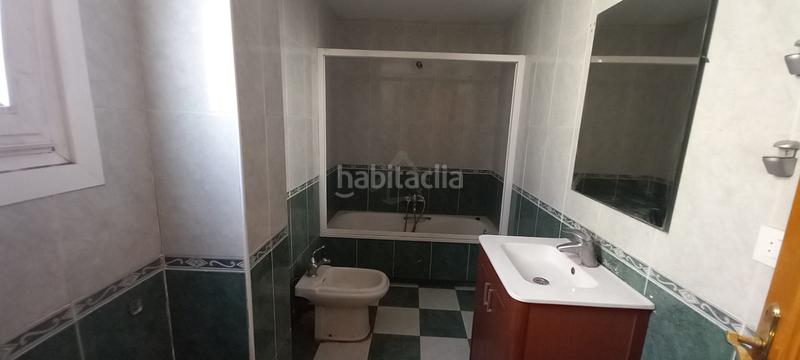 Foto 1081d94d-9ccf-4fc5-8e8f-ce946682a34d. Appartamento con riscaldamento in San Millán - Ayuntamiento Logroño