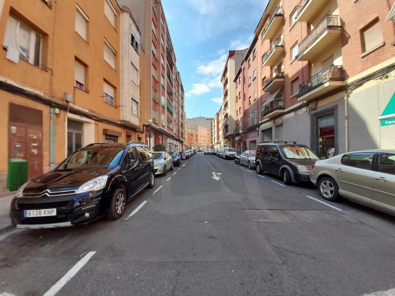 Foto 1edd93a3-5fba-4207-9f45-4b09de0a3819. Appartamento con riscaldamento in San Millán - Ayuntamiento Logroño