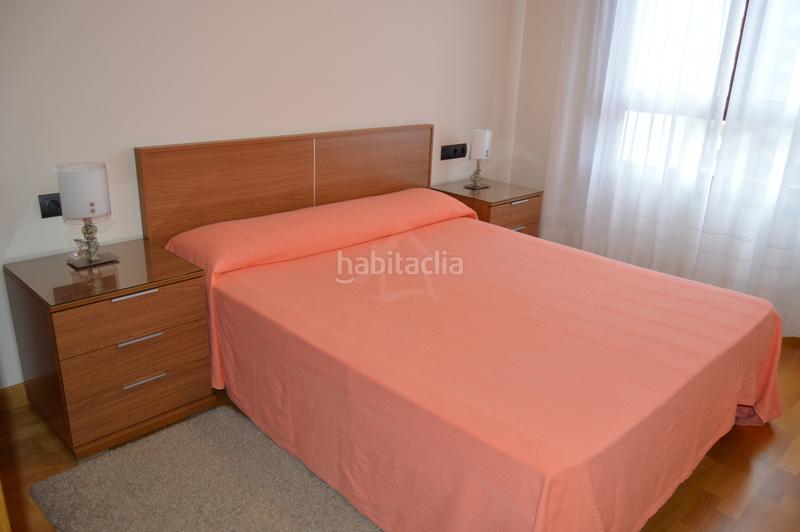 Foto 30150648-cb36-4769-a87b-9886b46cb883. Flat with heating pool in Cascajos - Piqueras Logroño