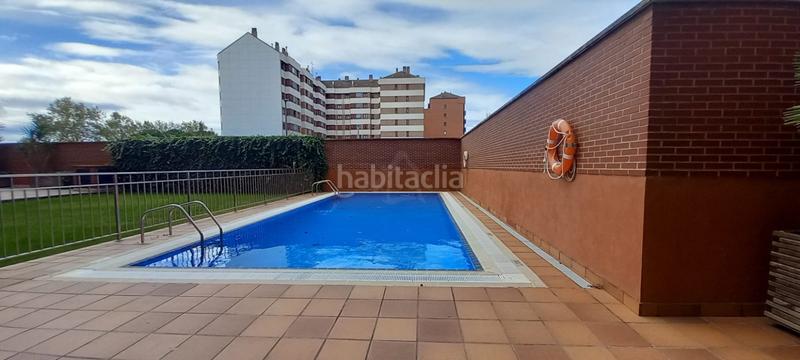 Foto 30bbfd23-0909-42b9-a0ce-38b956e252c9. Flat with heating pool in Cascajos - Piqueras Logroño