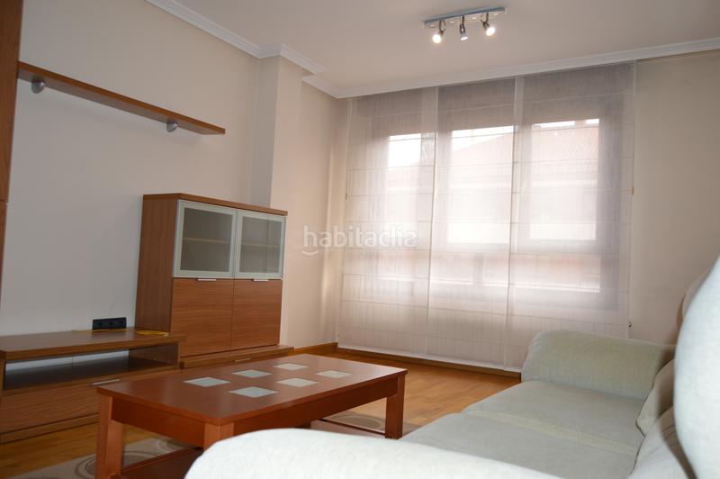 Foto 3dcd6b13-8148-446e-b0c8-5e047f569cfb. Flat with heating pool in Cascajos - Piqueras Logroño