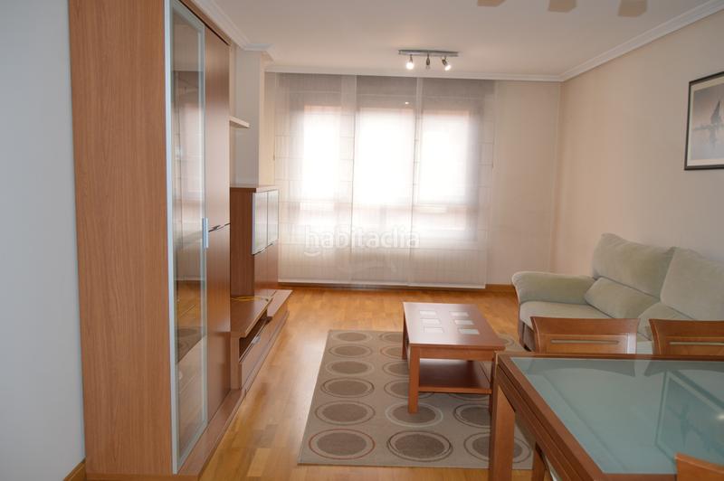 Foto 506675cb-89c7-4444-baac-23f90effb9ce. Flat with heating pool in Cascajos - Piqueras Logroño