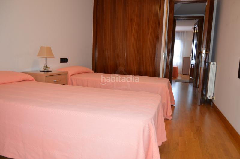 Foto 798ecc8a-bf9f-4c71-88e0-485ae5e5ba2b. Flat with heating pool in Cascajos - Piqueras Logroño