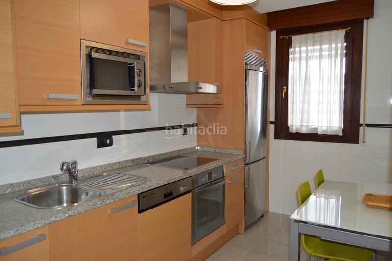 Foto 9a1a61cd-f410-406d-9f87-7bf5330416b6. Flat with heating pool in Cascajos - Piqueras Logroño