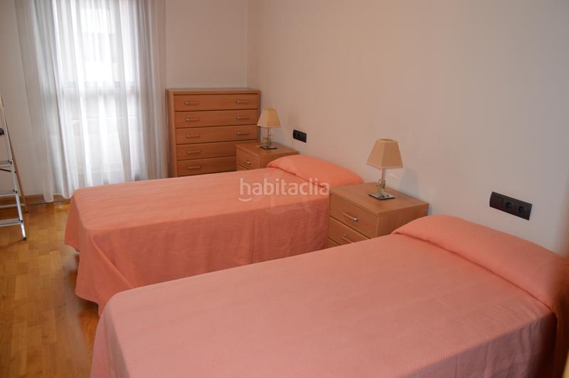 Foto e7d49513-2392-4abe-b7af-0fa97187ebac. Flat with heating pool in Cascajos - Piqueras Logroño