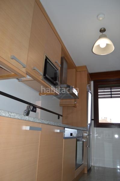 Foto e8880122-0425-490b-b987-47686aab2f93. Flat with heating pool in Cascajos - Piqueras Logroño