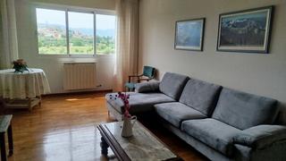 Appartement  Lardero - cl emilia pardo bazan. Presentamos esta magnífica oportunidad de adquirir un piso en la