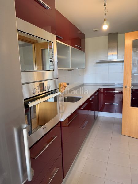 Foto 48b928f5-2ce6-4f72-9ed8-bc3c5988f11d. Pis amb calefacció aparcament a La Cava - Fardachón Logroño