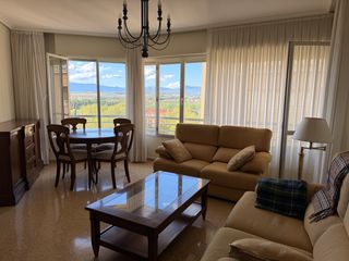 Flat  Logroño - constitución 14. Presentamos una excelente oportunidad de adquirir un piso lumino