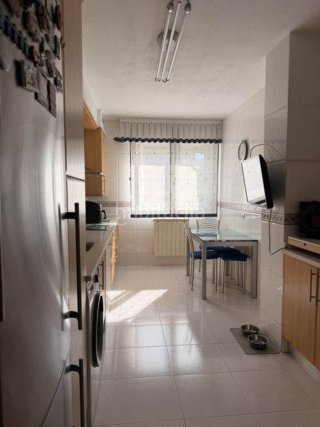 Foto 3b263a34-83b6-4884-9510-ecd1a708f1d0. Pis amb calefacció aparcament a Oeste Logroño