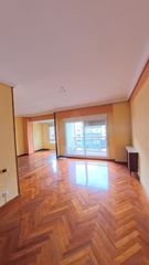 Appartamento  Logroño - cl gran via juan carlos i. Bienvenidos a un espacioso y luminoso hogar ubicado en el corazó