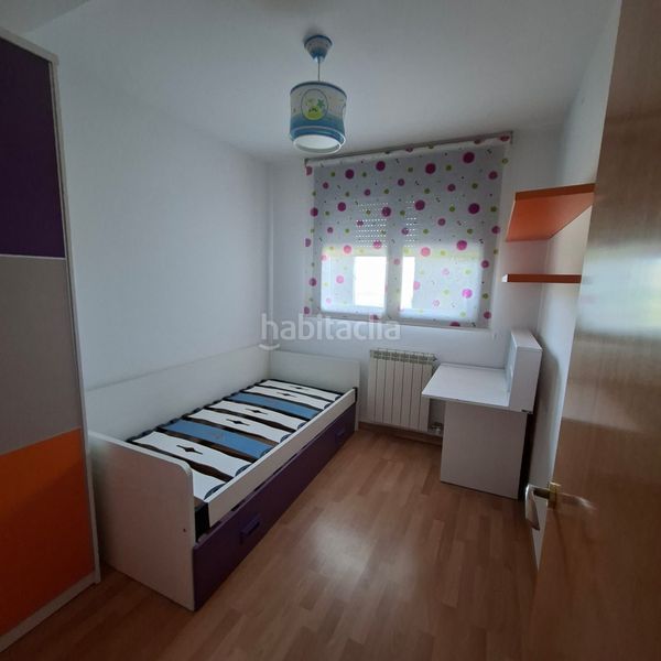 Foto 42ff6482-226e-4979-9e7c-6e3e36526b18. Pis amb calefacció aparcament a Lardero