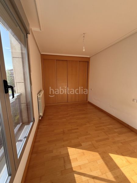 Foto aa48d663-bf16-48e4-a8af-75086cdc1532. Flat with heating parking pool in Cascajos - Piqueras Logroño