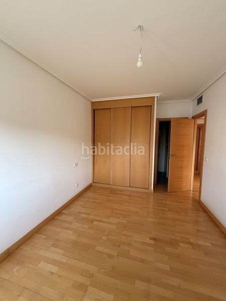 Foto d3c114e9-3167-4446-b35f-9c34c88aa5d1. Flat with heating parking pool in Cascajos - Piqueras Logroño