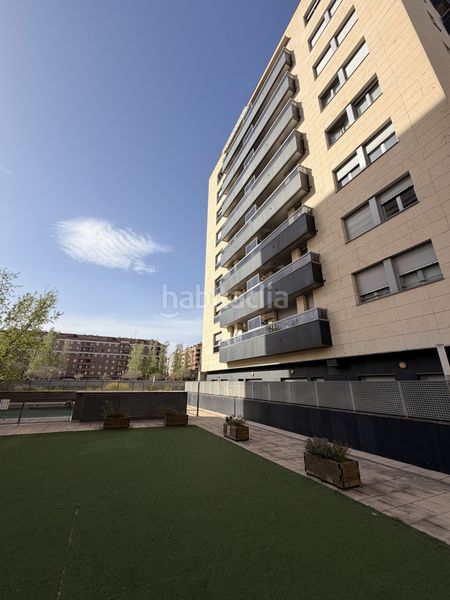 Foto fafc019b-2b9a-46dd-bc6f-2dd05c627d1d. Flat with heating parking pool in Cascajos - Piqueras Logroño
