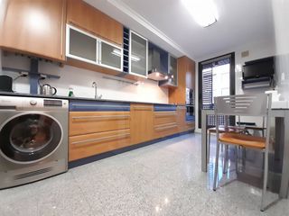 Location Appartement  Logroño - francisco de quevedo. Alquila piso de 3 habitaciones y 2 baños en la zona de cascajos