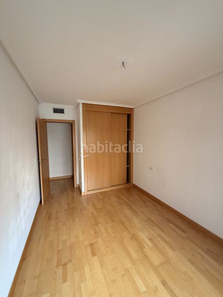 Foto 4f21f775-c0e2-4479-865d-248fefcafa16. Pis amb calefacció aparcament a El Campillo - Norte Logroño