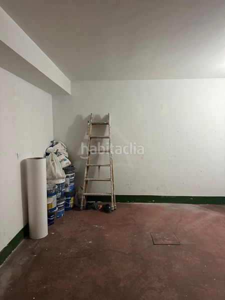 Foto 833b010c-5453-4b39-8466-b6012be0e3d4. Casa aparellada amb calefacció aparcament piscina a Logroño