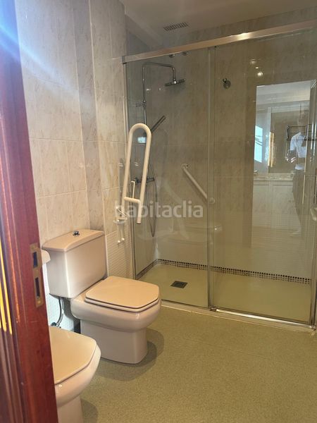 Foto 84dd5daa-86da-4228-a1e4-dd4f7153dff1. Casa pareada en Avenida Madrid Logroño