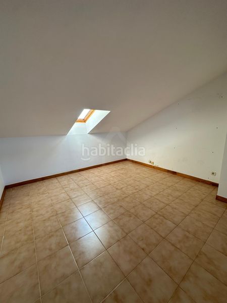 Foto 9da79145-9be9-4496-84ae-b37a3d96ef33. Casa pareada en Avenida Madrid Logroño