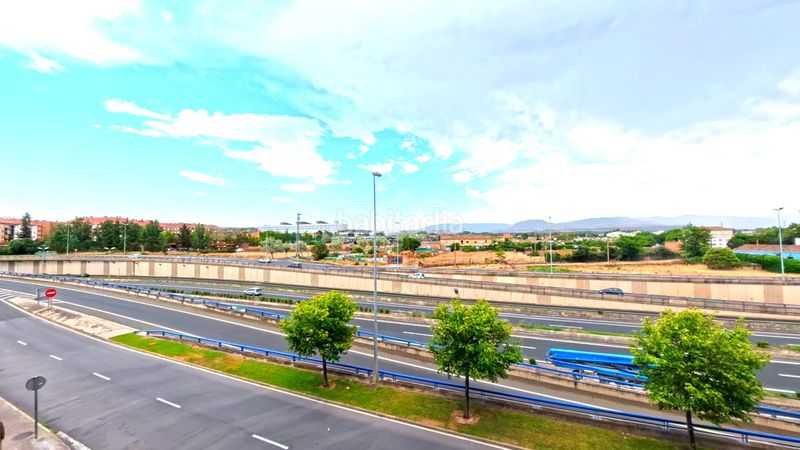 Foto 55db32f6-15bd-47ff-aa0b-eb59ec4f3e43. Pis amb calefacció aparcament a Cascajos - Piqueras Logroño